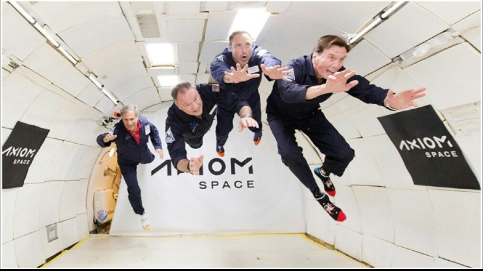 La premi&egrave;re mission spatiale enti&egrave;rement priv&eacute;e est arriv&eacute;e &agrave; l'ISS