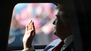 Trump, en route pour le Japon, résolument optimise sur un accord avec la Chine