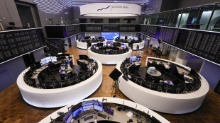 Borsa: Europa fiacca, future Usa positivi, Milano +0,5%