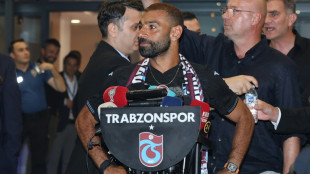 Foot: Mohamed Salah s'engage pour deux saisons avec Trabzonspor