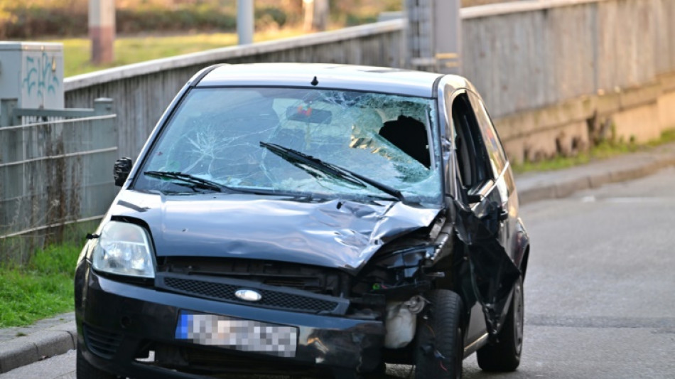 Mann rast in Auto durch Mannheims Fu&szlig;g&auml;ngerzone - zwei Tote