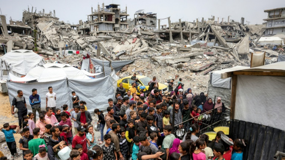 La Defensa Civil de Gaza reporta 12 muertos en bombardeos israel&iacute;es en Gaza