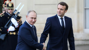Macron the mediator wades into Russia-Ukraine crisis