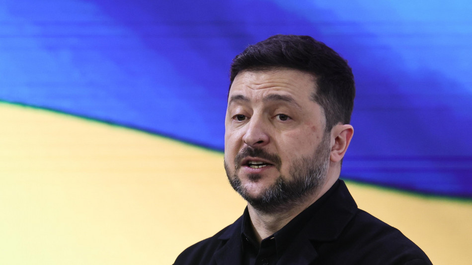 Zelensky, 'dai russi intelligence all'Iran per gli attacchi contro Usa'