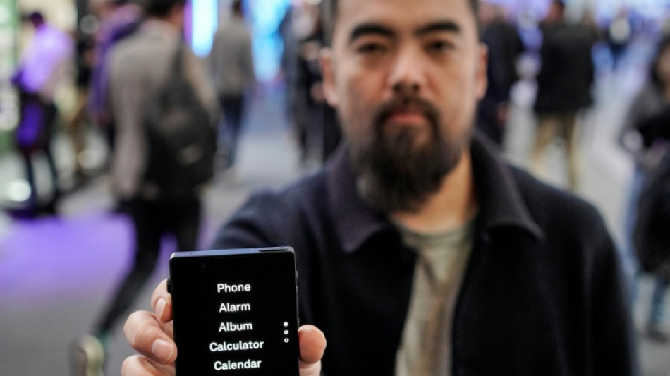 M&aacute;s desconexi&oacute;n o privacidad: tel&eacute;fonos at&iacute;picos se desmarcan en el Congreso mundial del m&oacute;vil