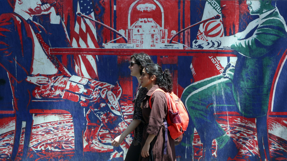 Iran, istituiti gruppi di lavoro su nucleare e su sanzioni