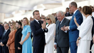 Merz und Selenskyj in Paris bei bislang gr&ouml;&szlig;ter Milit&auml;rparade zum franz&ouml;sischen Nationalfeiertag
