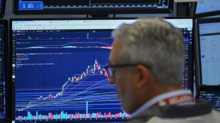 Wall Street reprend son souffle et ouvre en l&eacute;g&egrave;re baisse