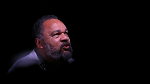 Apologie du terrorisme: Dieudonn&eacute; condamn&eacute; &agrave; six mois sous bracelet &eacute;lectronique