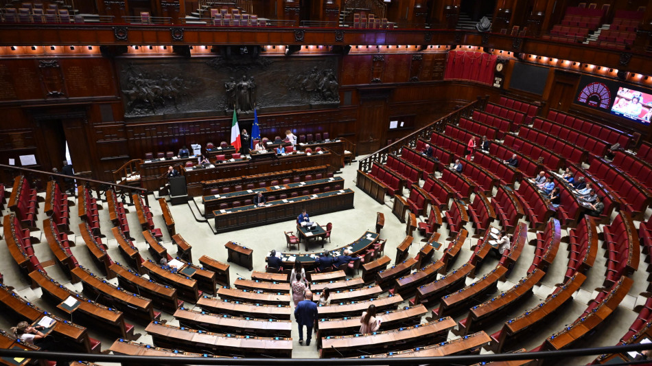 Governo incassa la fiducia sul decreto Economia