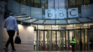 Trump amenaza a BBC con acción judicial tras montaje engañoso de uno de sus discursos