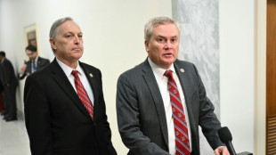 Ghislaine Maxwell, la complice d'Epstein, exige une gr&acirc;ce de Trump pour r&eacute;pondre aux questions du Congr&egrave;s 