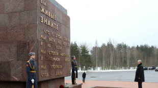 Putin repeats Ukraine Nazi claims at Leningrad siege memorial