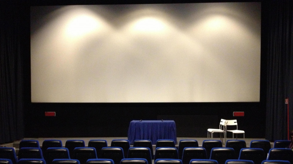 Cinema, ai "giovani" autori redditi sotto la soglia di povert&agrave;