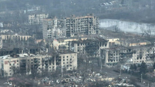 Ukraine: Bakhmout "pratiquement encercl&eacute;e", selon Wagner
