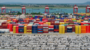 Tarifas alfandegárias de Trump incendeiam as relações EUA-China