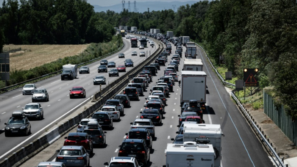 Chass&eacute;-crois&eacute;: un pic de bouchons &agrave; 860 km