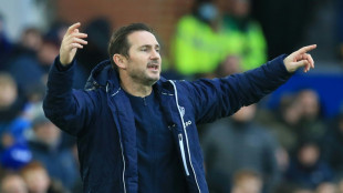 Lampard enjoys dream debut as Everton thrash Brentford