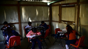 M&eacute;xico restringe el uso de celulares en las escuelas