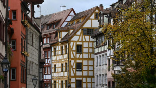 65-Jähriger stellt sich in Nürnberg Polizei und gesteht Tötung von Ehefrau