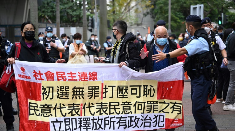 Gr&ouml;&szlig;ter Prozess gegen Demokratieaktivisten in Hongkong begonnen