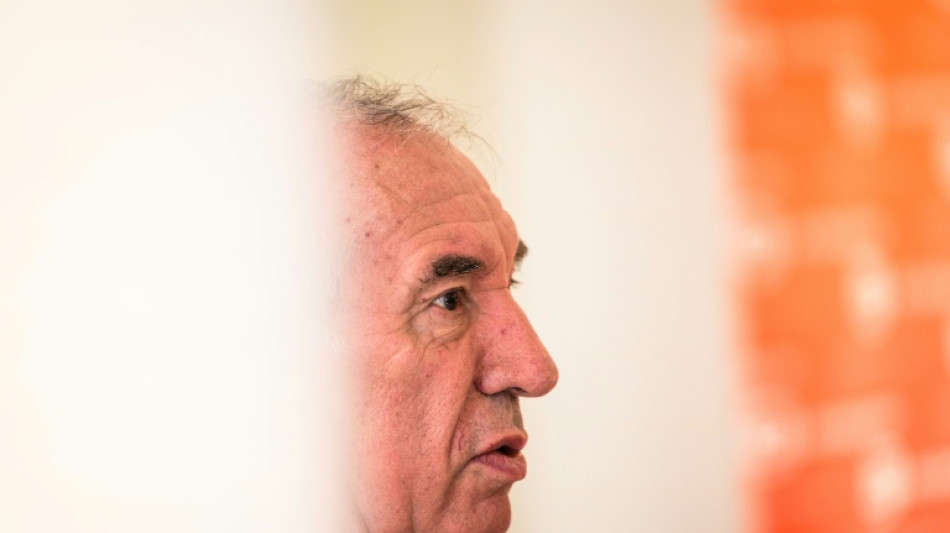 Assistants d'eurod&eacute;put&eacute;s: le proc&egrave;s en appel de Fran&ccedil;ois Bayrou et du MoDem s'est ouvert &agrave; Paris