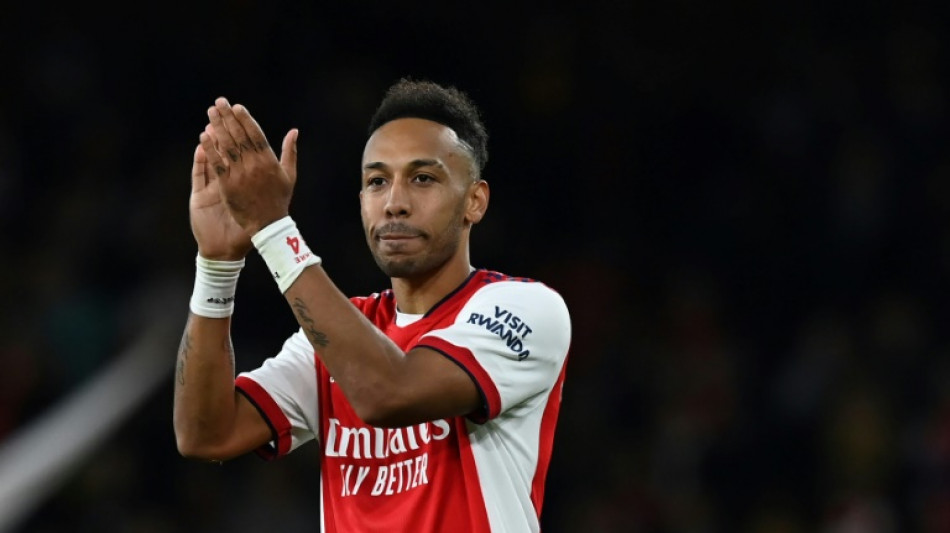 Barcelona set to sign Aubameyang from Arsenal - reports
