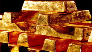 L'oro &egrave; in lieve calo a 2.321,29 dollari l'oncia