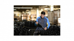 NEUES SCHWEISSROBOTERSYSTEM TAWERS G4 UNTERSTÜTZT AUTOMOBILHERSTELLER DIGITALISIERUNGSZIELE ZU ERREICHEN