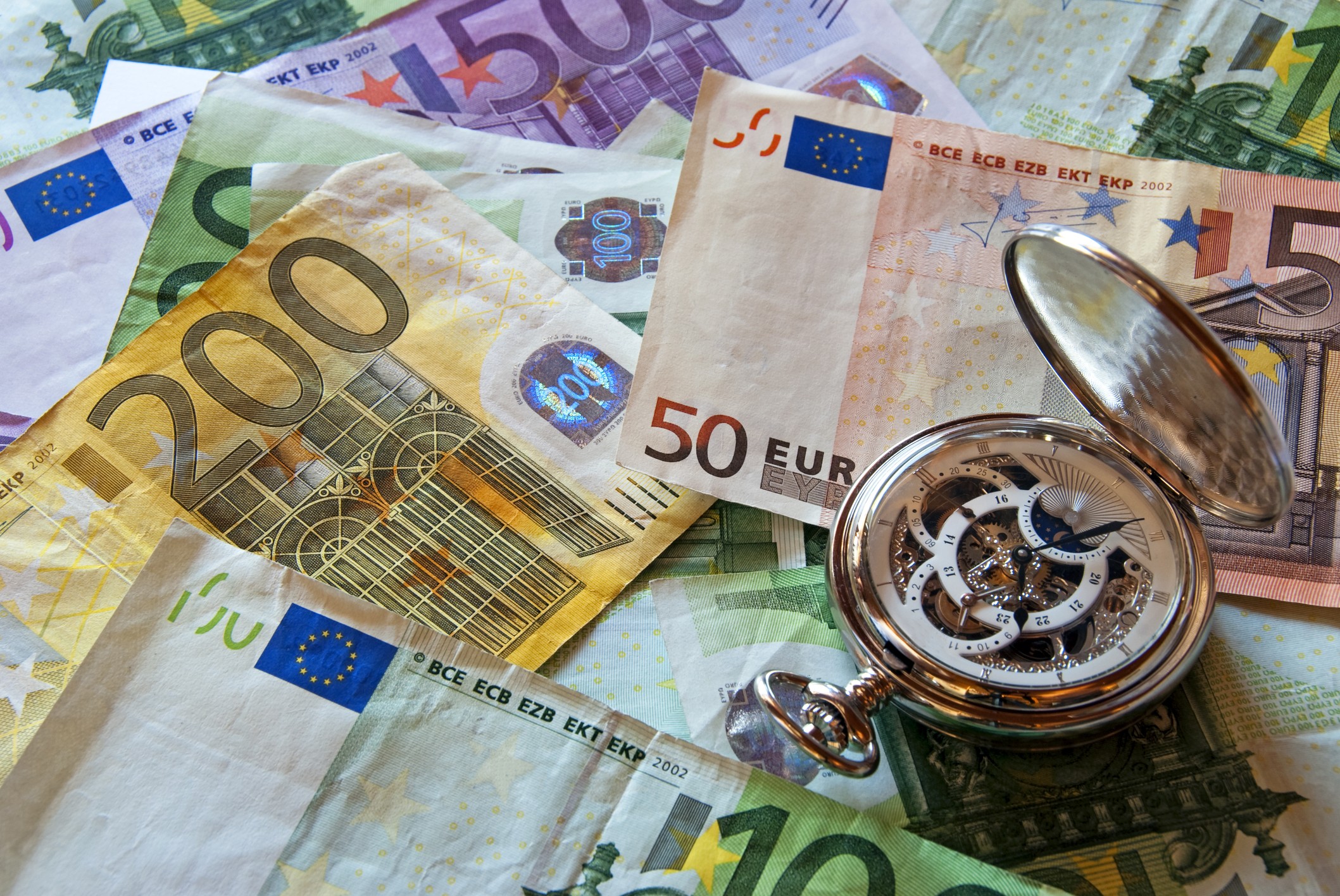 AI Trading Bots Revolutionise Stock, Gold, and Forex Trading: Funds Coin Leads the Move with Guaranteed Profit Option Strategy